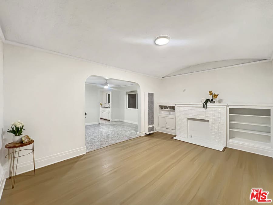 Property photo for 2166 W 29th Place, Los Angeles, CA