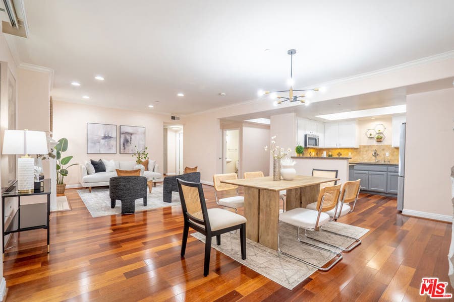 Property photo for 616 S Wilton Place, #103, Los Angeles, CA