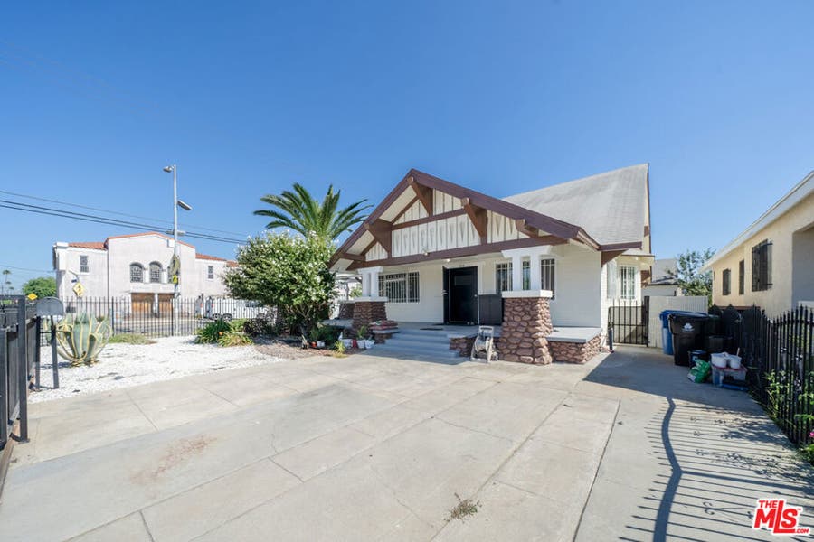 Property photo for 804 W 55th Street, Los Angeles, CA