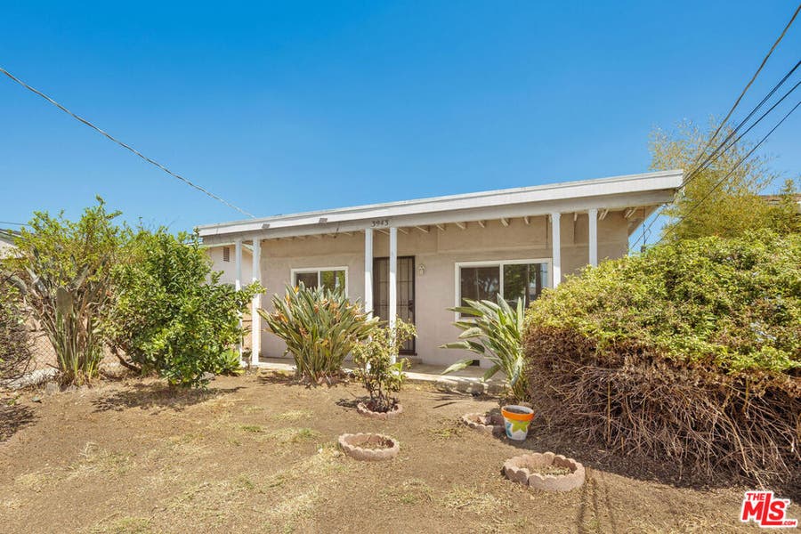 Property photo for 3943 Seneca Avenue, Los Angeles, CA