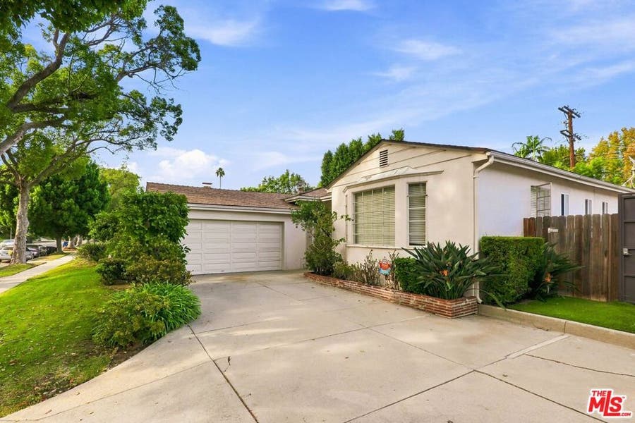 Property photo for 2136 Hillsboro Avenue, Los Angeles, CA