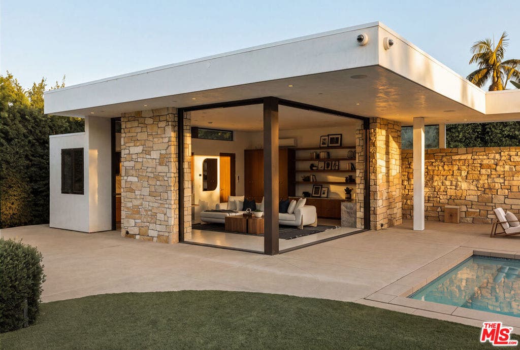 709 Walden Drive, Beverly Hills, CA 90210