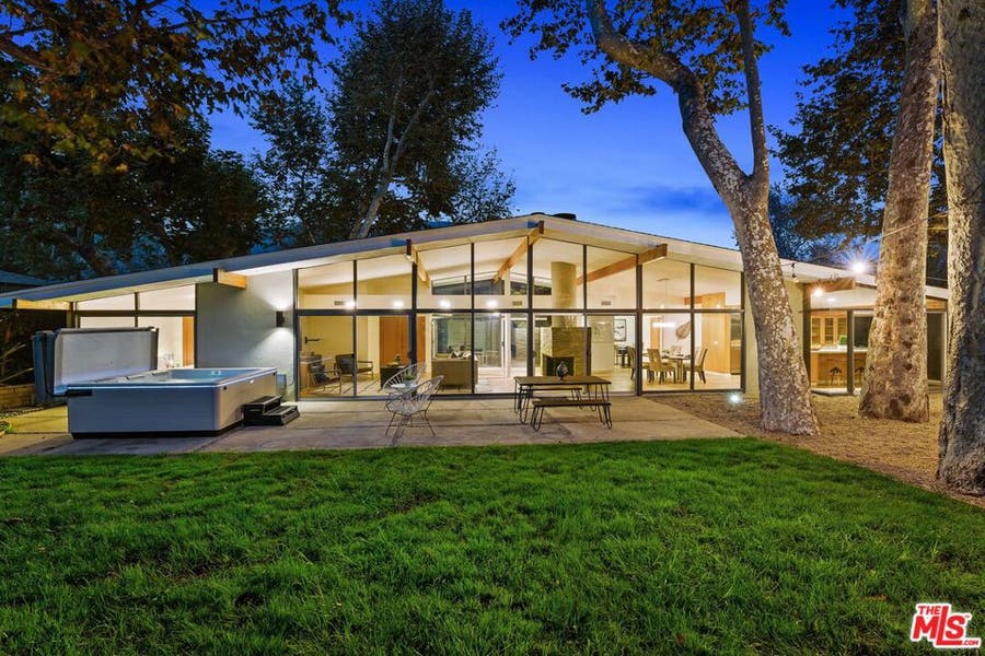 Property photo for 6225 Frondosa Drive, Malibu, CA