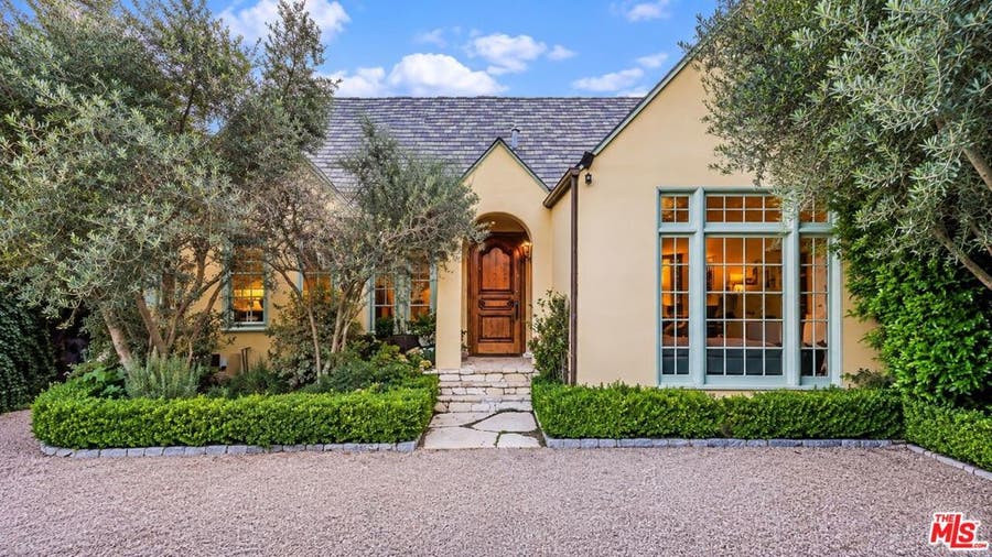 Property photo for Los Angeles, CA