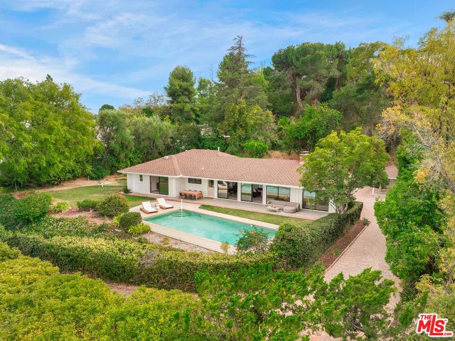 Property photo for 3971 Royal Oak Place, Los Angeles, CA
