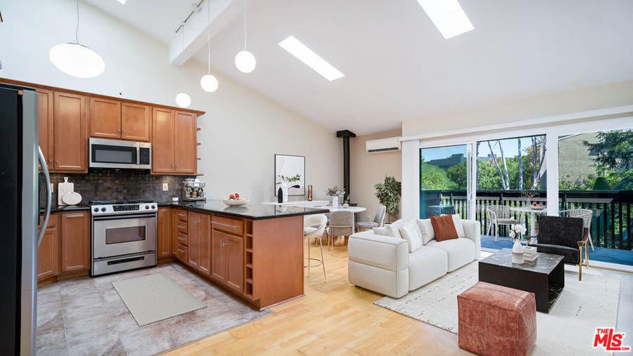 Property photo for 5901 Canterbury Drive, #21, Culver City, CA