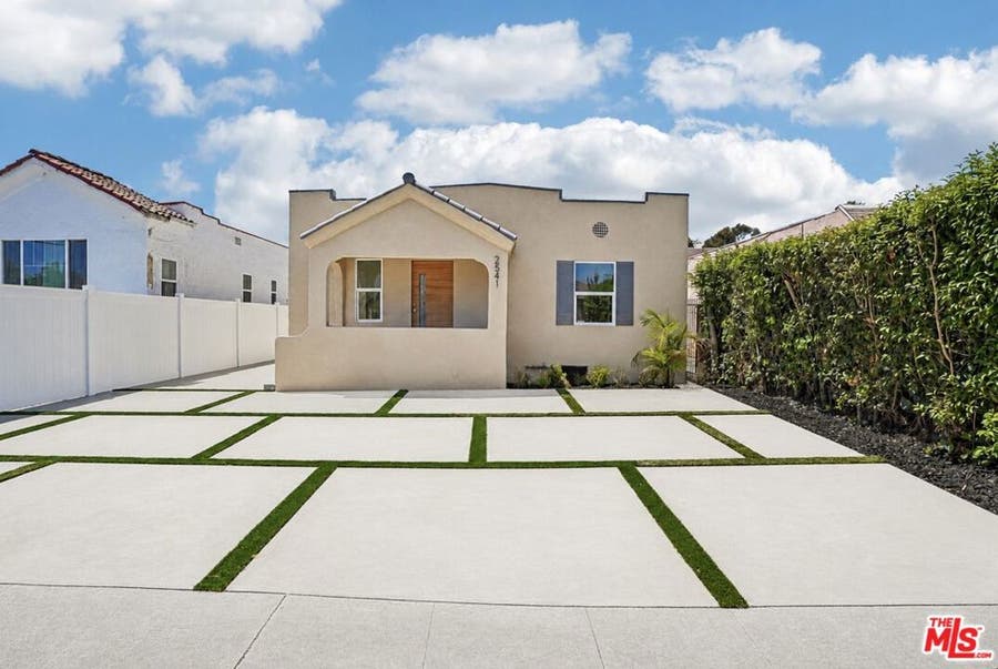 Property photo for 2541 Carmona Avenue, Los Angeles, CA