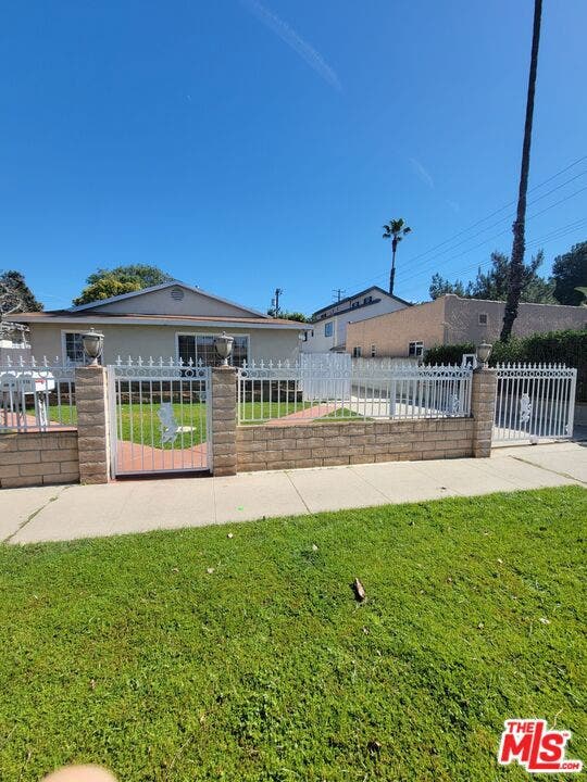 Property photo for 5808 Colfax Street, North Hollywood, CA