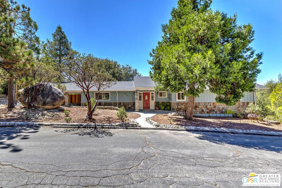 Property photo for 54171 Rockdale Drive, Idyllwild, CA