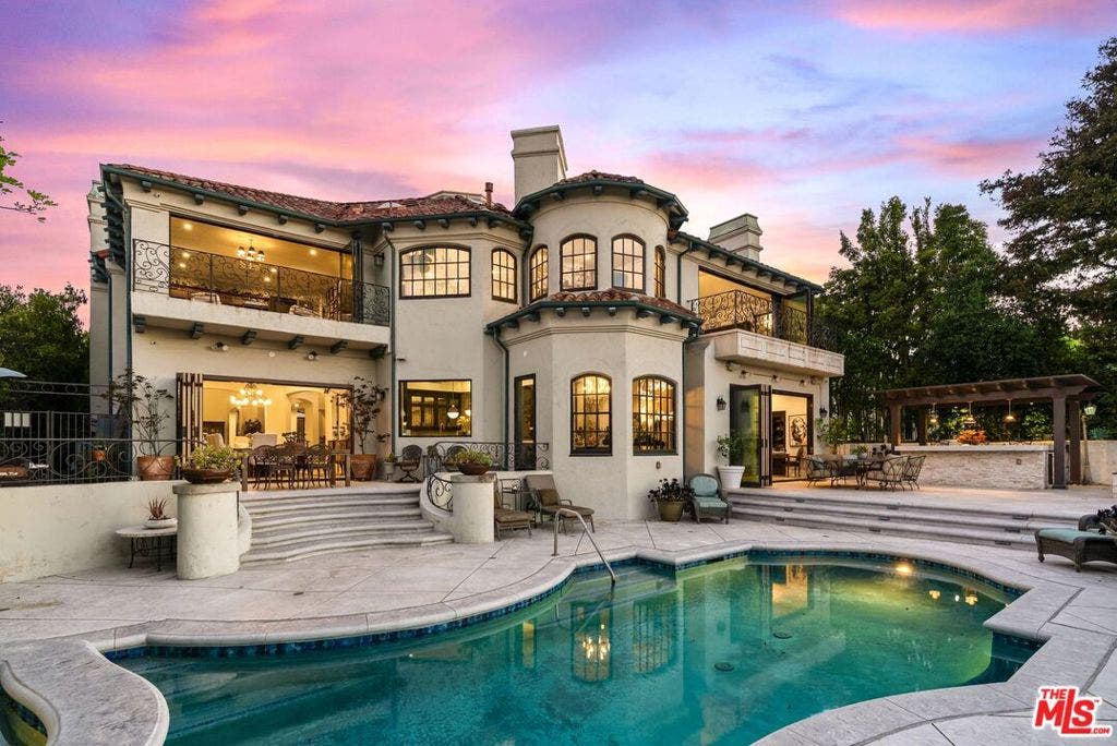 12021 Talus Place, Los Angeles, CA 90210 12021 Talus Place, Los Angeles, CA 90210