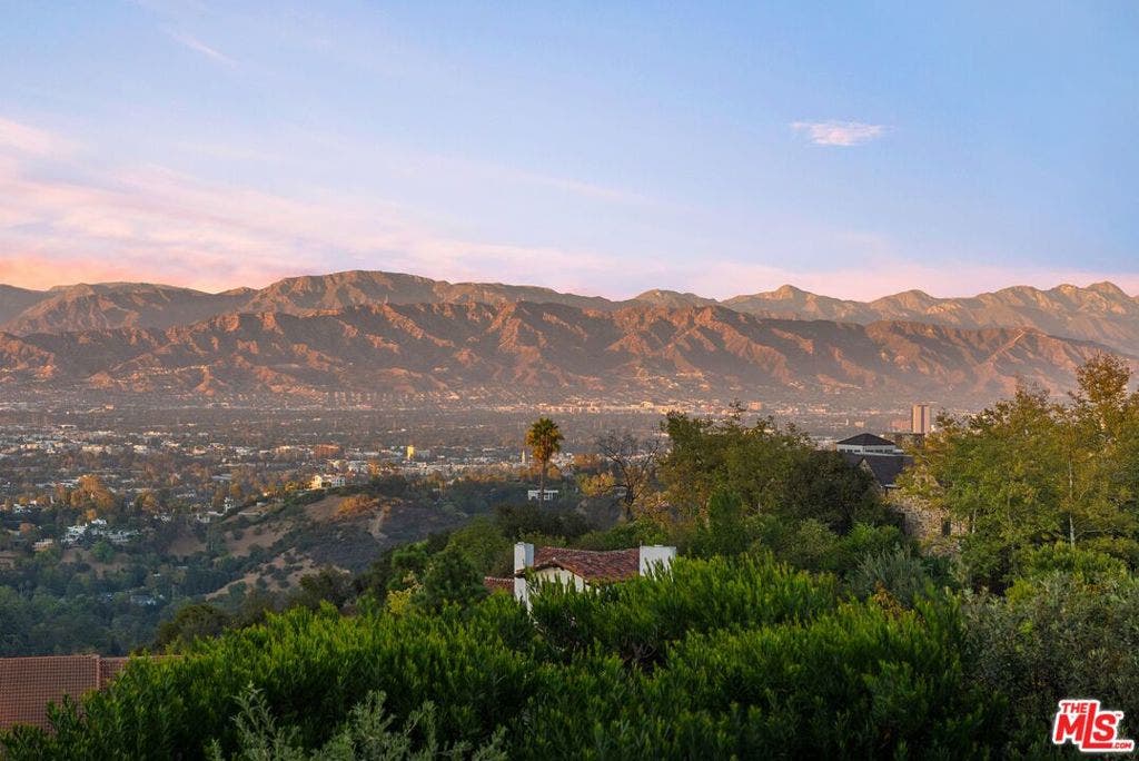 12021 Talus Place, Los Angeles, CA 90210 12021 Talus Place, Los Angeles, CA 90210
