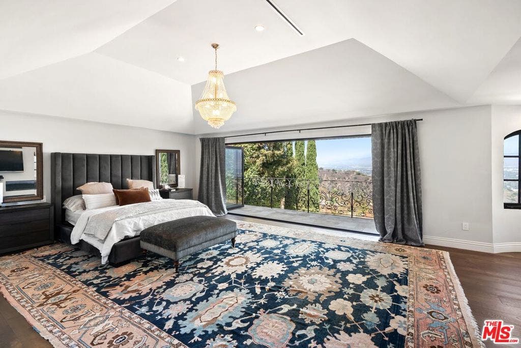 12021 Talus Place, Los Angeles, CA 90210 12021 Talus Place, Los Angeles, CA 90210