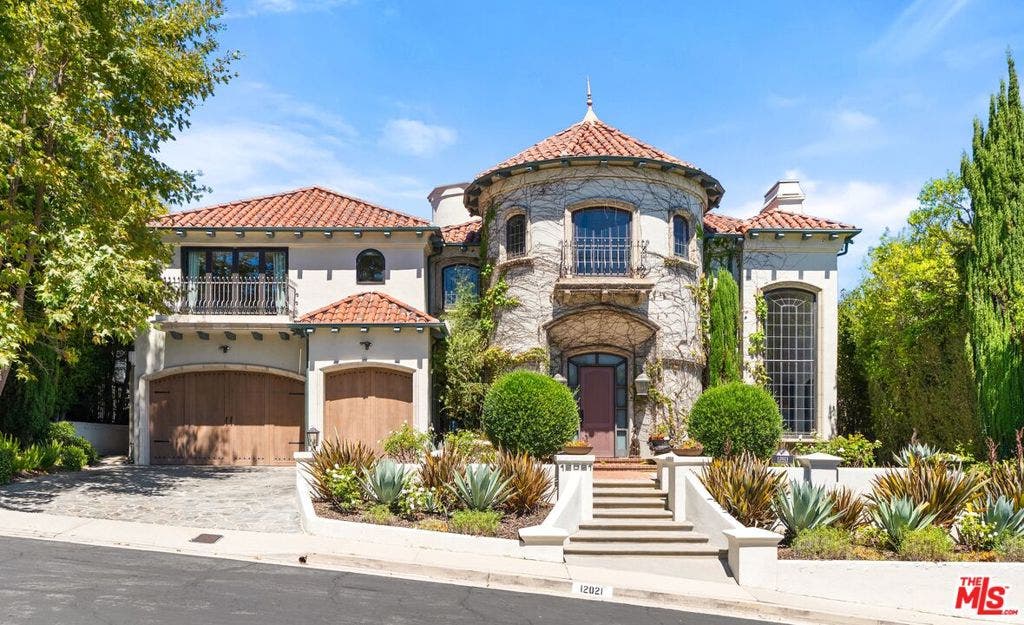 12021 Talus Place, Los Angeles, CA 90210 12021 Talus Place, Los Angeles, CA 90210