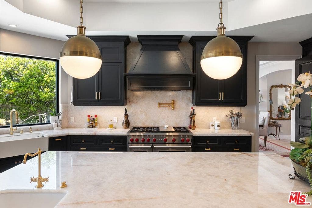 12021 Talus Place, Los Angeles, CA 90210 12021 Talus Place, Los Angeles, CA 90210