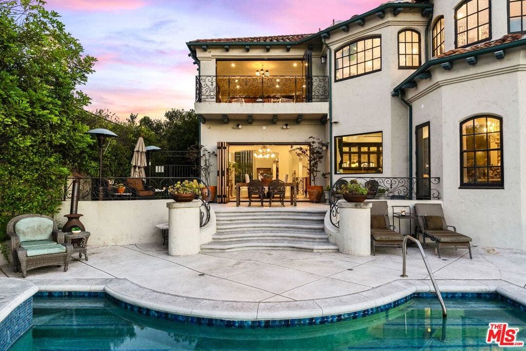 12021 Talus Place, Los Angeles, CA 90210 12021 Talus Place, Los Angeles, CA 90210