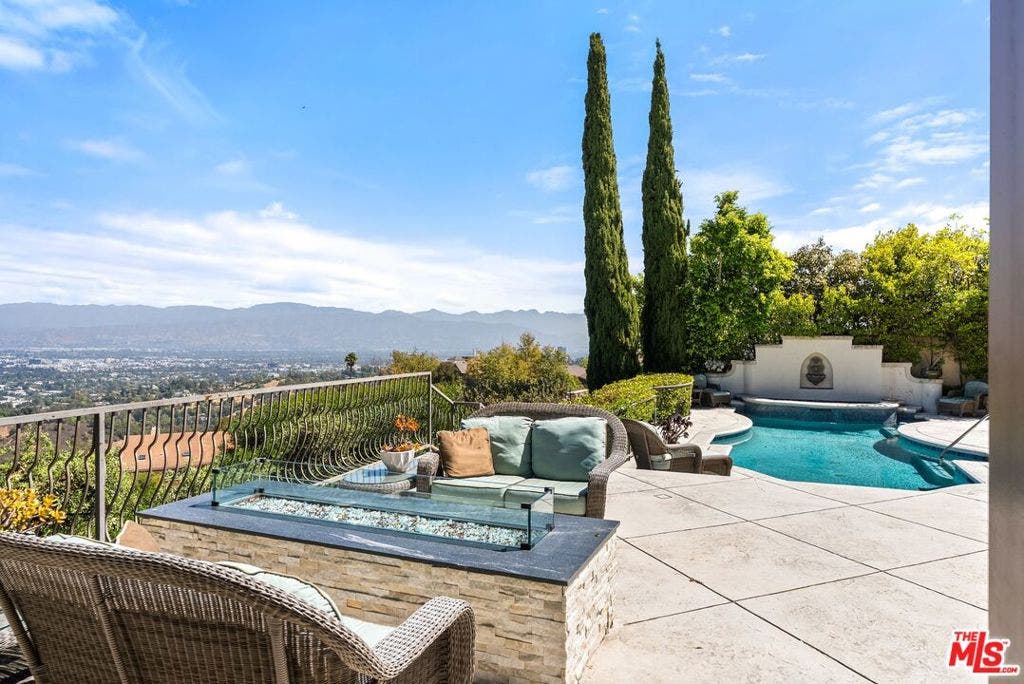 12021 Talus Place, Los Angeles, CA 90210 12021 Talus Place, Los Angeles, CA 90210