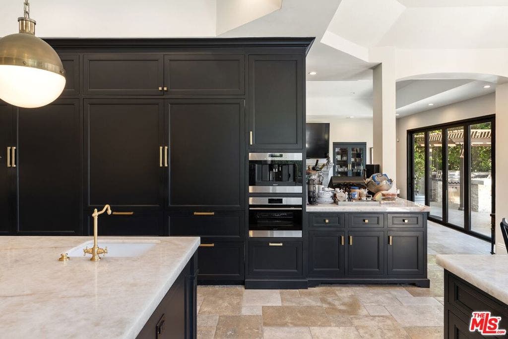 12021 Talus Place, Los Angeles, CA 90210 12021 Talus Place, Los Angeles, CA 90210