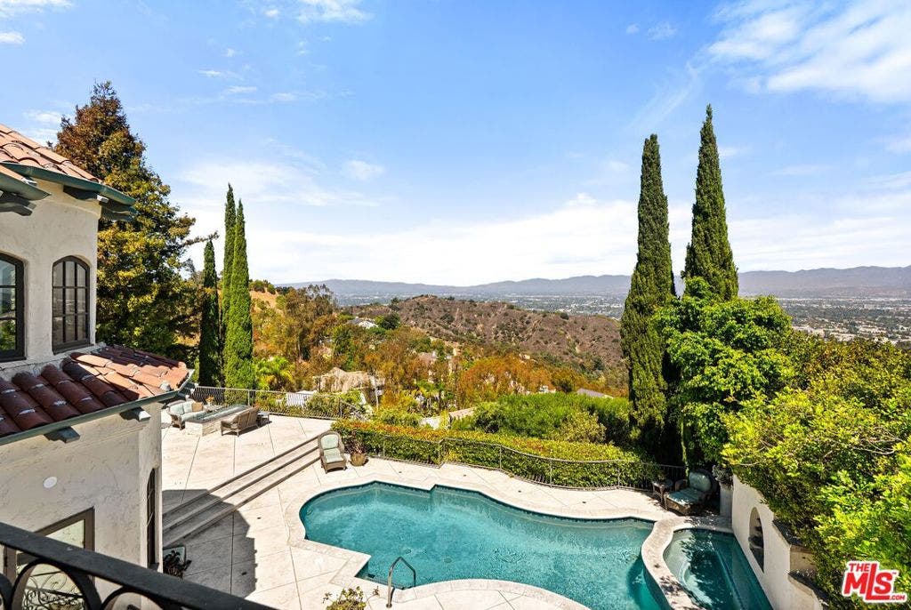 12021 Talus Place, Los Angeles, CA 90210 12021 Talus Place, Los Angeles, CA 90210