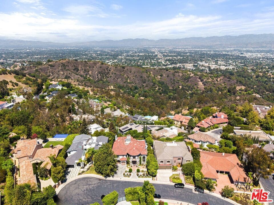 12021 Talus Place, Los Angeles, CA 90210 12021 Talus Place, Los Angeles, CA 90210