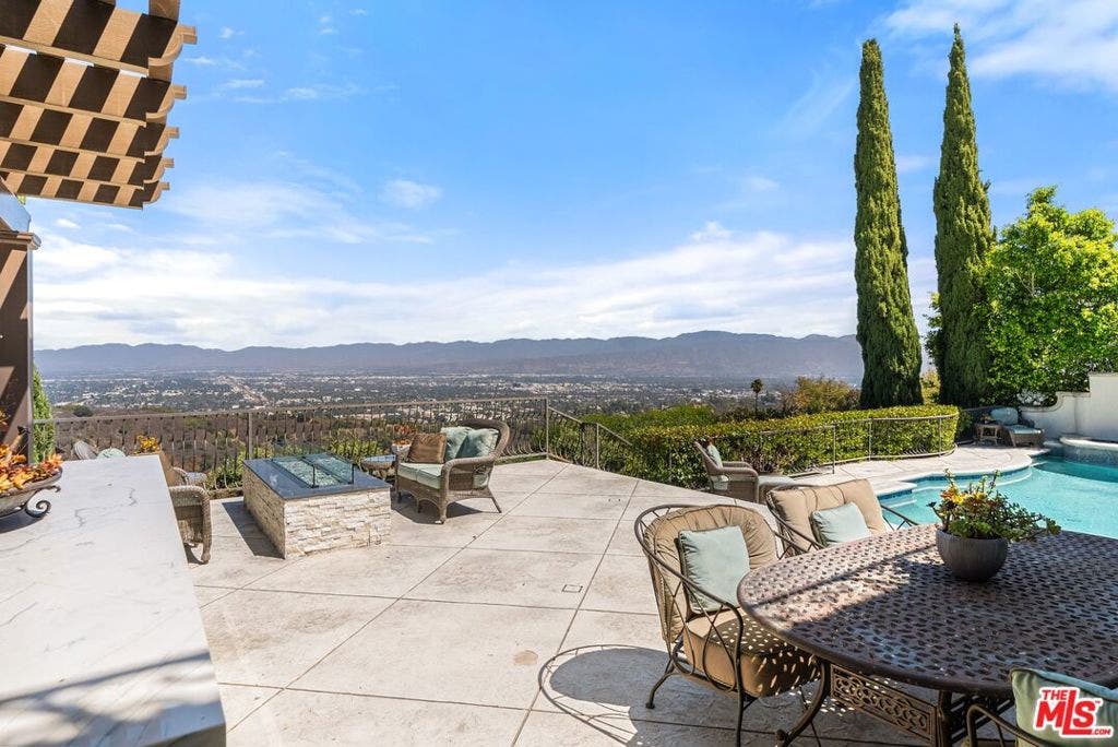 12021 Talus Place, Los Angeles, CA 90210 12021 Talus Place, Los Angeles, CA 90210