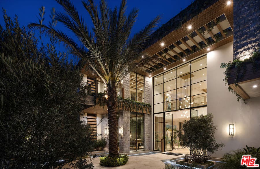 Property photo for 1360 Laurel Way, Beverly Hills, CA