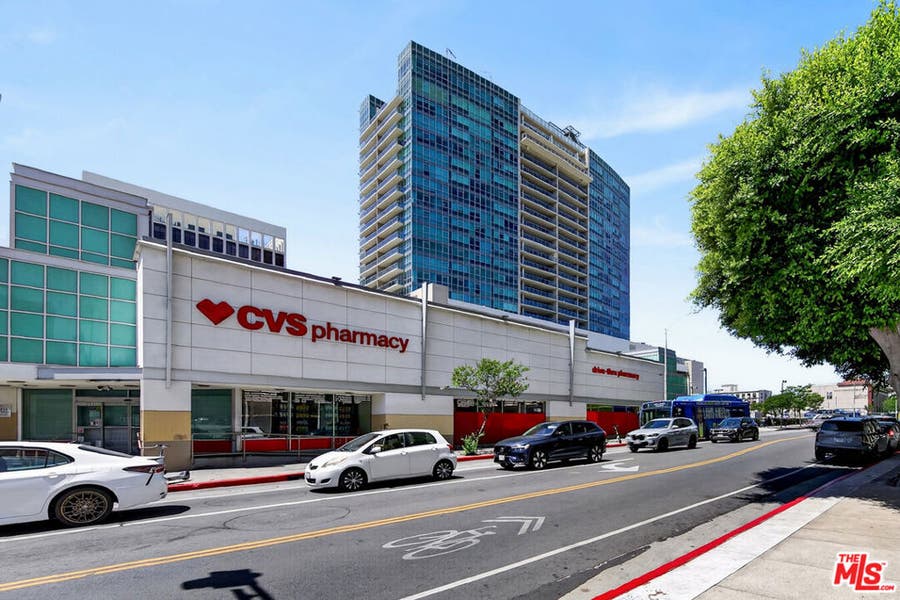 Property photo for 3785 Wilshire Boulevard, #703, Los Angeles, CA