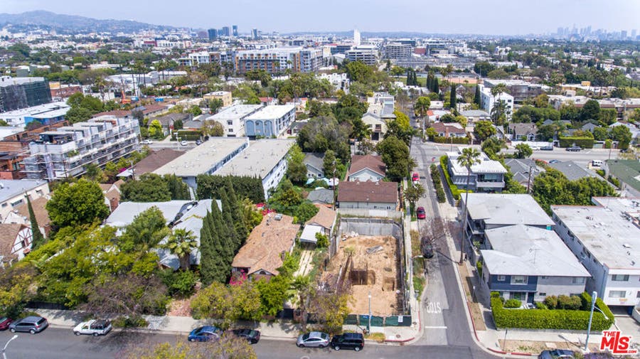 Property photo for 1000 N Gardner Street, West Hollywood, CA