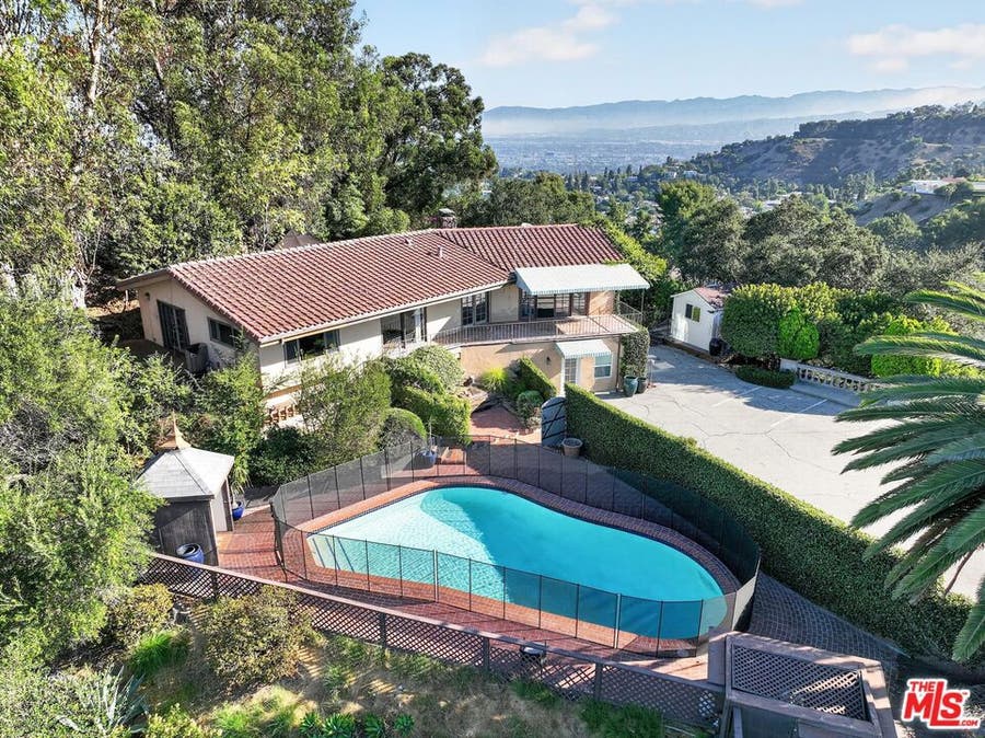 Property photo for 8207 Mulholland Drive, Los Angeles, CA