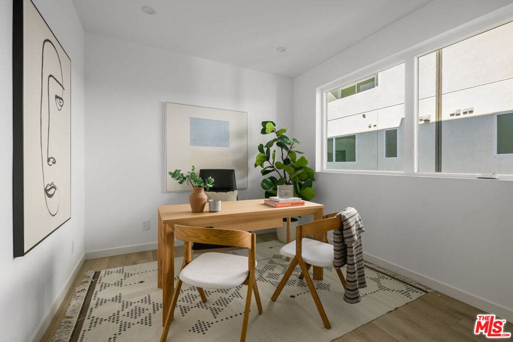 5845 David Avenue, Los Angeles, CA 90034 5845 David Avenue, Los Angeles, CA 90034