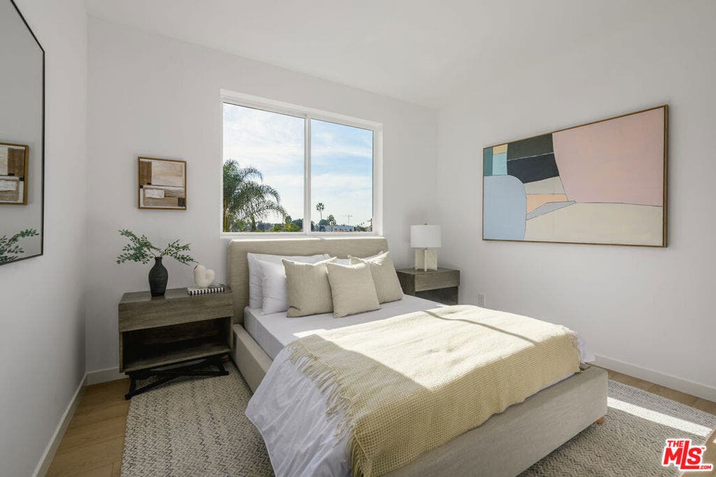 5845 David Avenue, Los Angeles, CA 90034 5845 David Avenue, Los Angeles, CA 90034