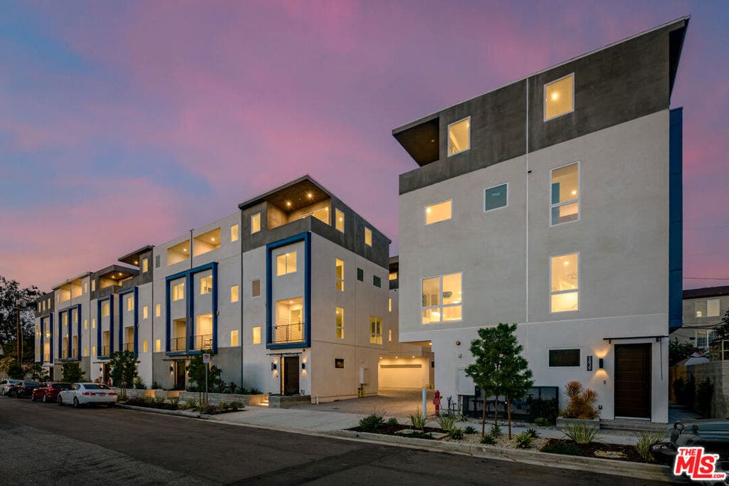5845 David Avenue, Los Angeles, CA 90034 5845 David Avenue, Los Angeles, CA 90034