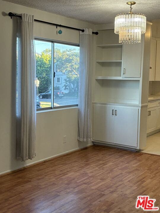 1481 Reeves Street, #1, Los Angeles, CA 90035 1481 Reeves Street, #1, Los Angeles, CA 90035