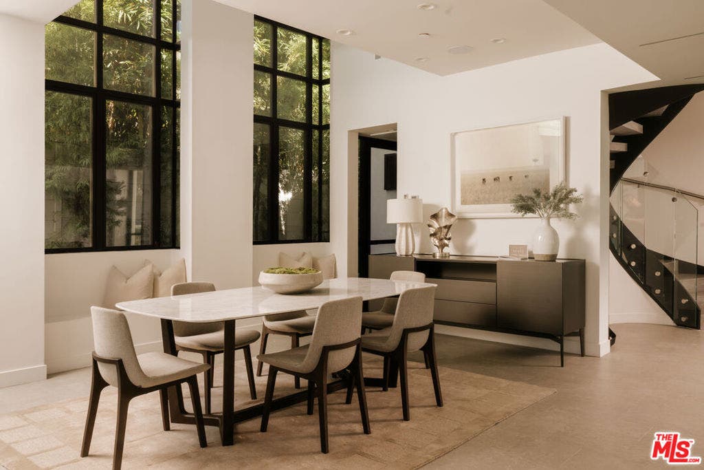 218 Alta Avenue, Santa Monica, CA 90402 218 Alta Avenue, Santa Monica, CA 90402
