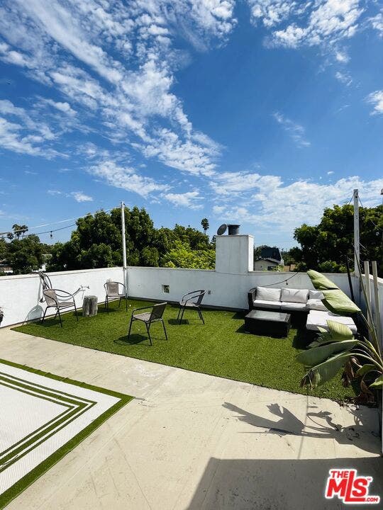 Property photo for 639 Navy Street, #B, Santa Monica, CA