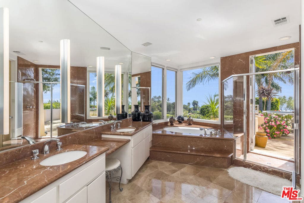 11 Hunt Drive, Summerland, CA 93067 11 Hunt Drive, Summerland, CA 93067
