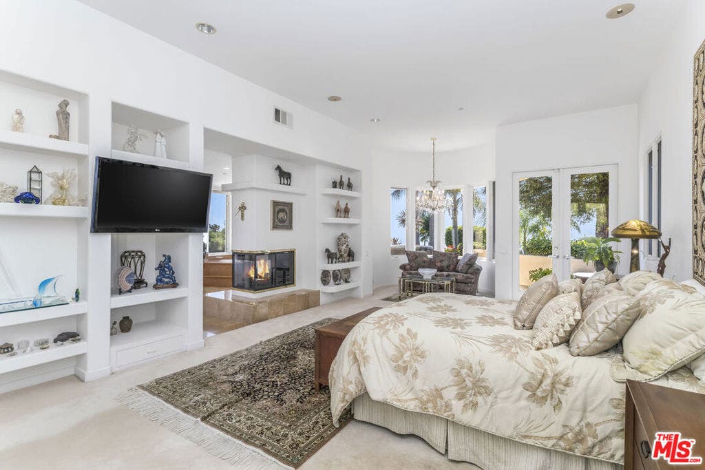 11 Hunt Drive, Summerland, CA 93067 11 Hunt Drive, Summerland, CA 93067