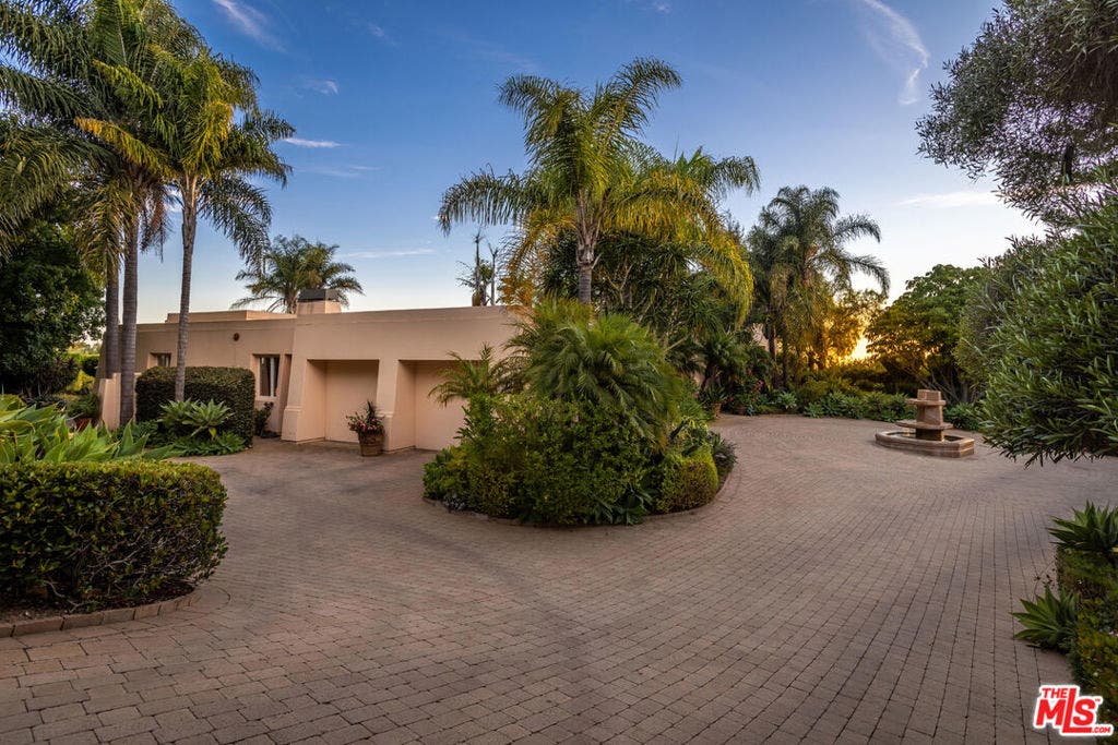 11 Hunt Drive, Summerland, CA 93067 11 Hunt Drive, Summerland, CA 93067