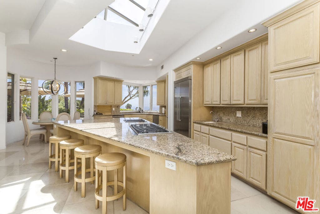11 Hunt Drive, Summerland, CA 93067 11 Hunt Drive, Summerland, CA 93067
