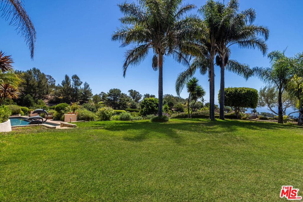 11 Hunt Drive, Summerland, CA 93067 11 Hunt Drive, Summerland, CA 93067