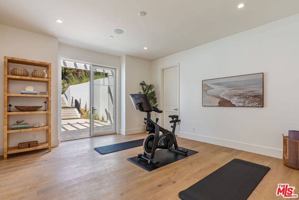 837 Muskingum Avenue, Los Angeles, CA 90272