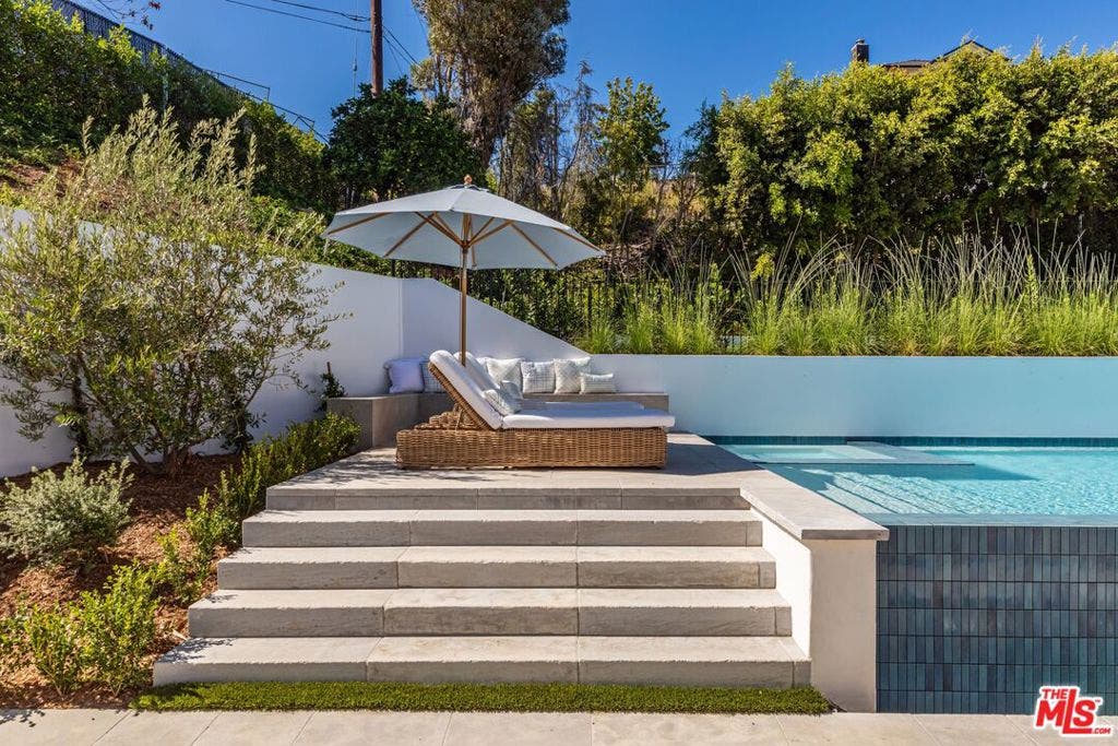 837 Muskingum Avenue, Los Angeles, CA 90272