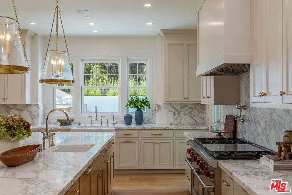 837 Muskingum Avenue, Los Angeles, CA 90272