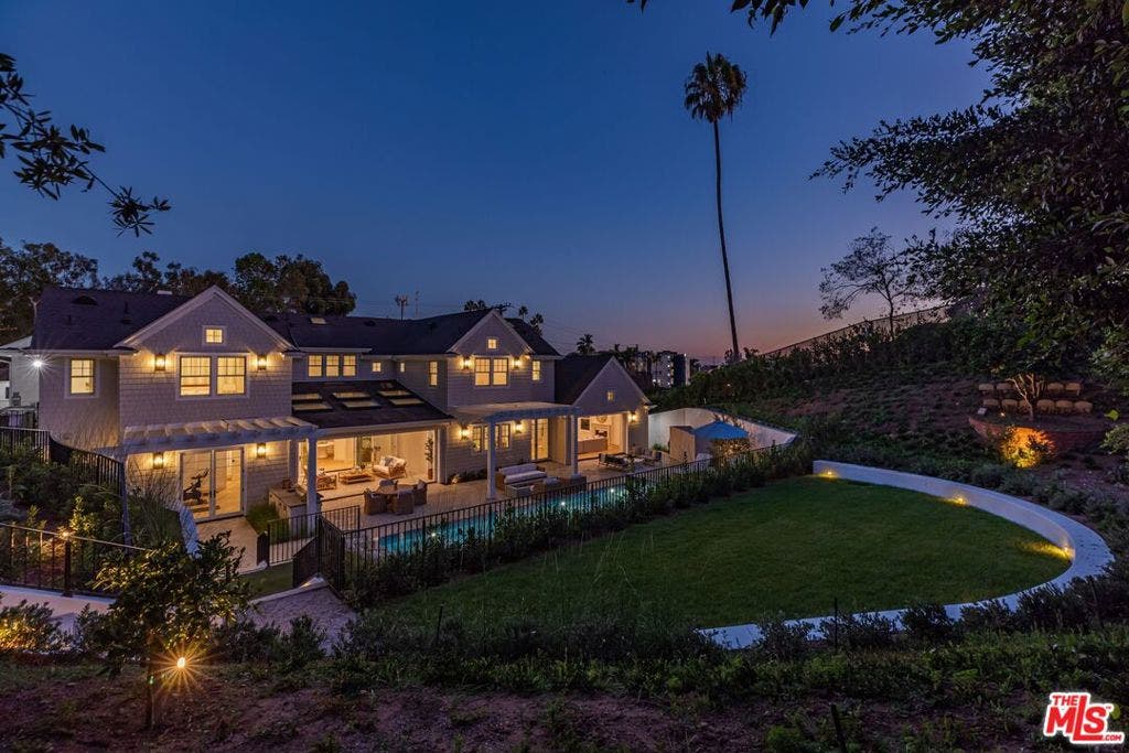 837 Muskingum Avenue, Los Angeles, CA 90272