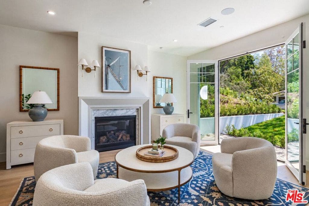 837 Muskingum Avenue, Los Angeles, CA 90272