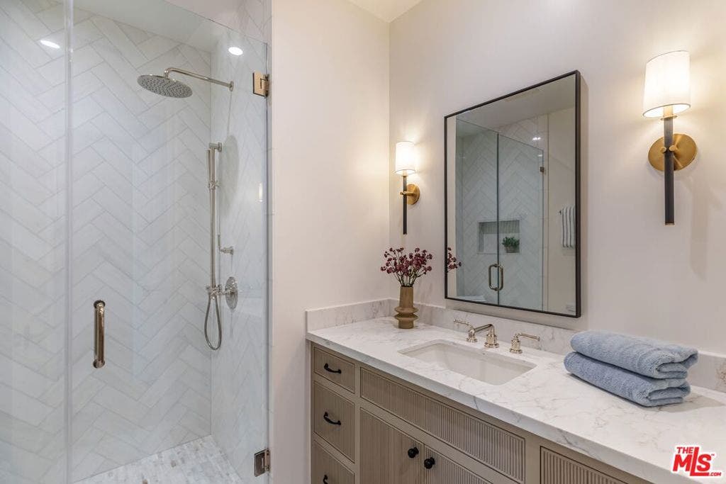 837 Muskingum Avenue, Los Angeles, CA 90272
