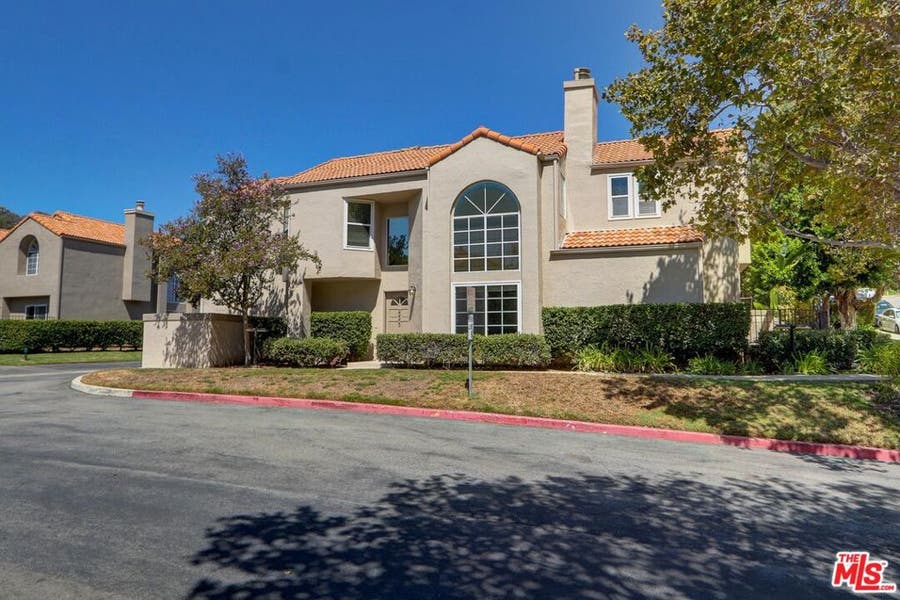 Property photo for 22303 Golden Canyon Circle, Chatsworth, CA