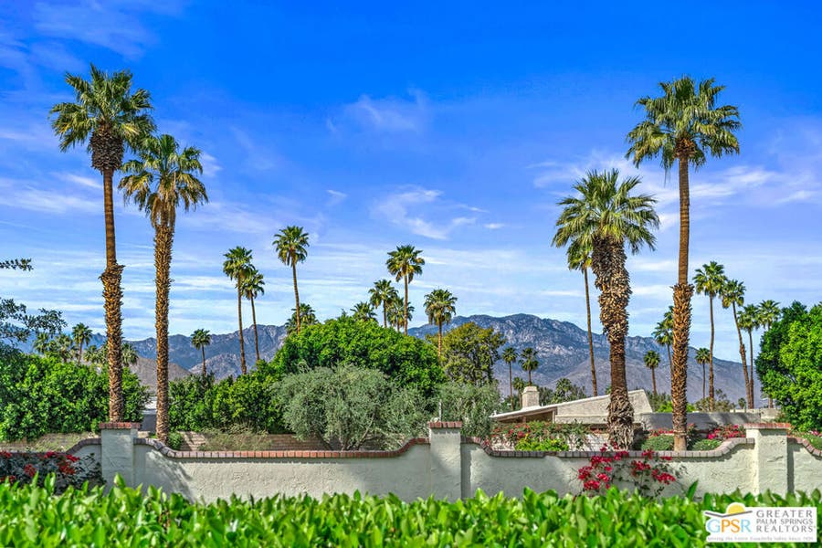 Property photo for 2 Calle Navarros, Rancho Mirage, CA