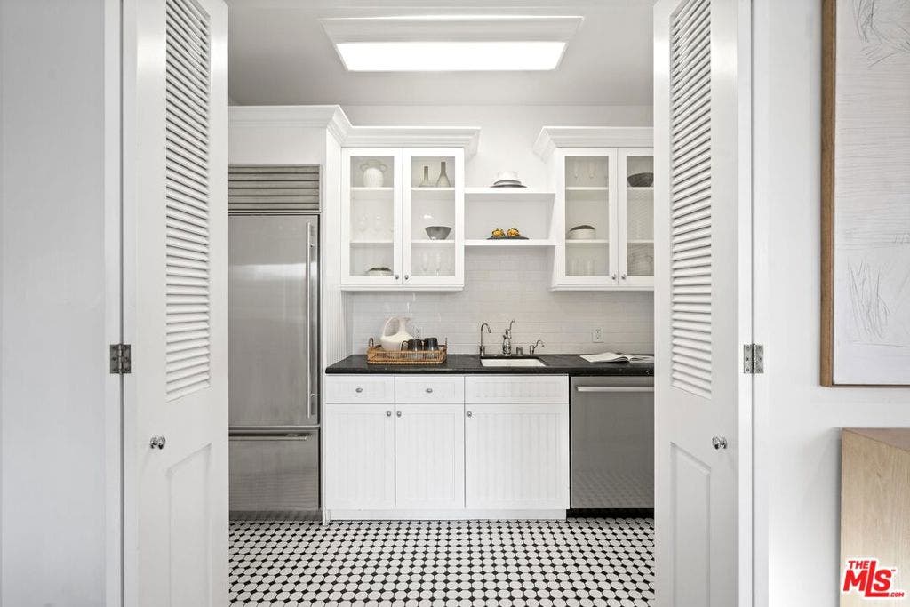 7335 Birdview Avenue, Malibu, CA 90265