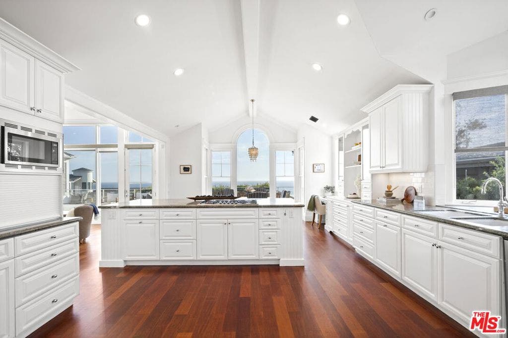 7335 Birdview Avenue, Malibu, CA 90265