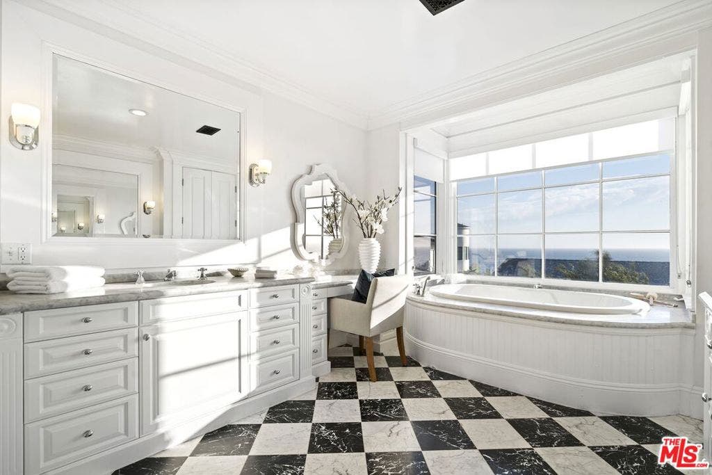 7335 Birdview Avenue, Malibu, CA 90265